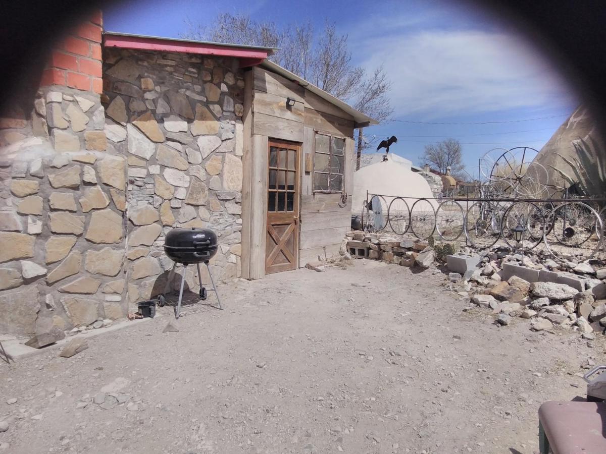La Loma Del Chivo Llc Stone Cottage Alternative Building Marathon Εξωτερικό φωτογραφία