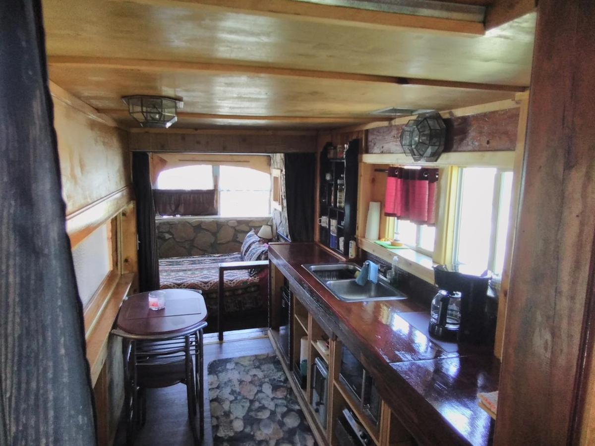 La Loma Del Chivo Llc Stone Cottage Alternative Building Marathon Εξωτερικό φωτογραφία