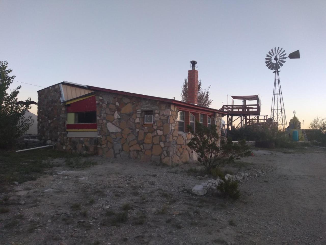La Loma Del Chivo Llc Stone Cottage Alternative Building Marathon Εξωτερικό φωτογραφία